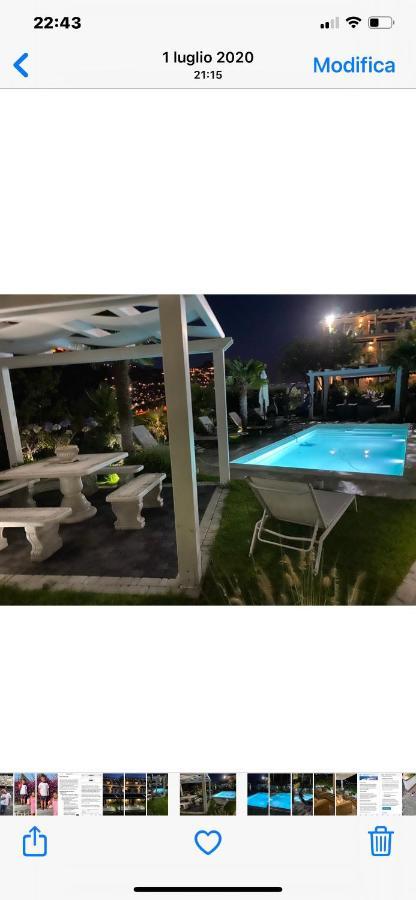 Villa Nina 2013 Appartamento Taormina Buitenkant foto