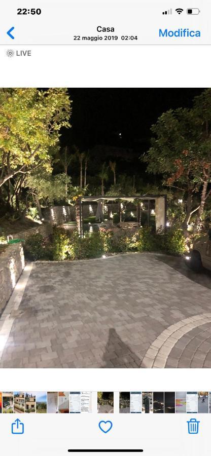 Villa Nina 2013 Appartamento Taormina Buitenkant foto