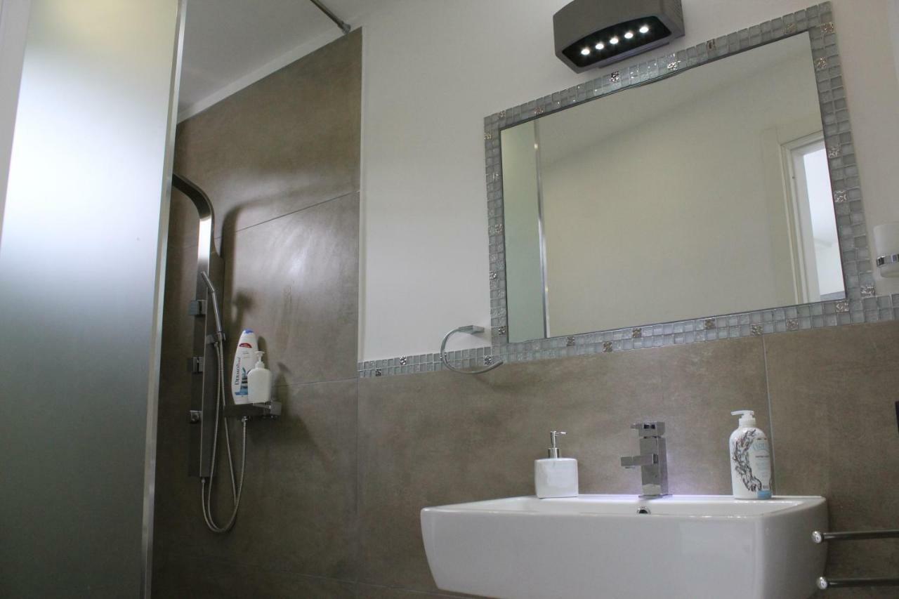 Villa Nina 2013 Appartamento Taormina Buitenkant foto