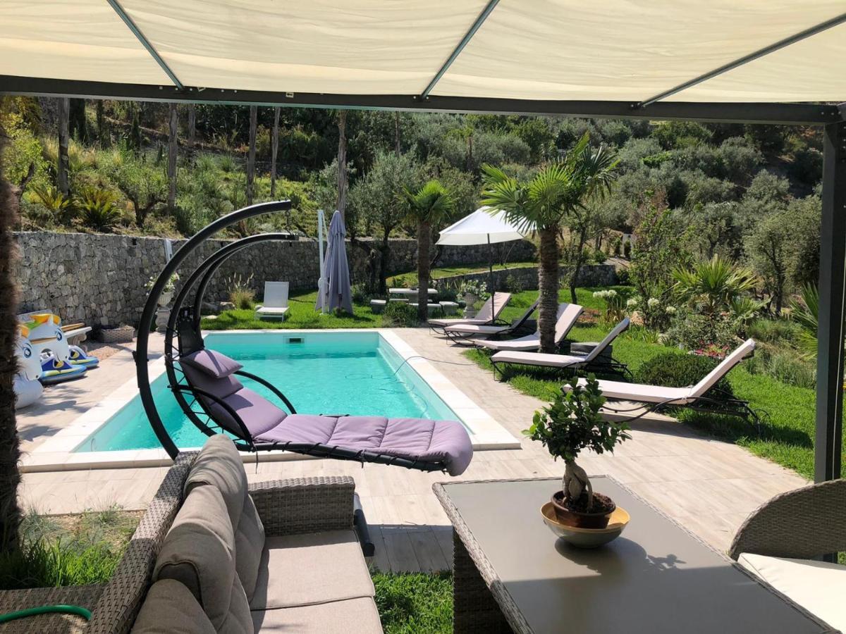 Villa Nina 2013 Appartamento Taormina Buitenkant foto